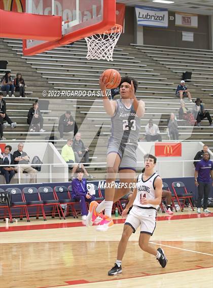 Thumbnail 2 in Klein Cain vs Tompkins (McDonald's Texas Invitational) photogallery.