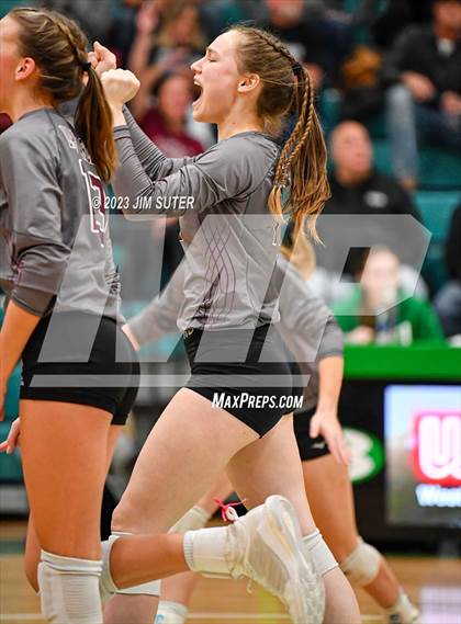 Thumbnail 1 in Schulenburg vs Johnson City (UIL 2A Region IV Final) photogallery.