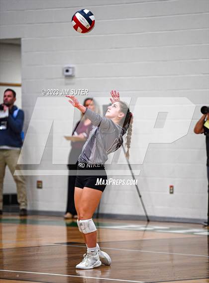 Thumbnail 2 in Schulenburg vs Johnson City (UIL 2A Region IV Final) photogallery.