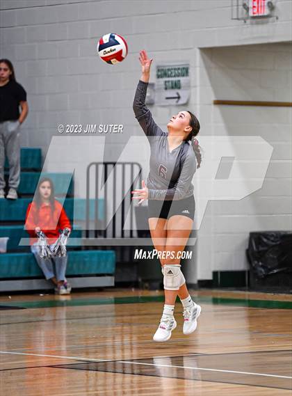 Thumbnail 3 in Schulenburg vs Johnson City (UIL 2A Region IV Final) photogallery.