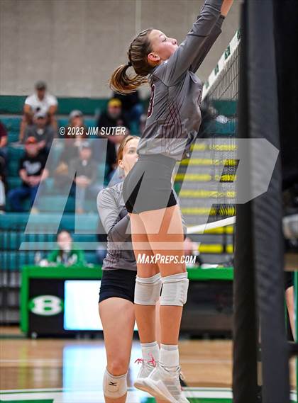 Thumbnail 1 in Schulenburg vs Johnson City (UIL 2A Region IV Final) photogallery.