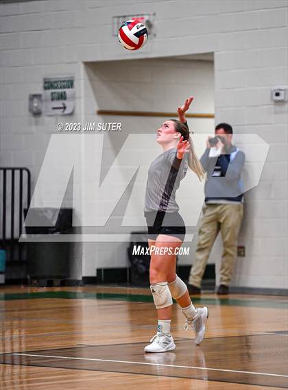 Thumbnail 2 in Schulenburg vs Johnson City (UIL 2A Region IV Final) photogallery.