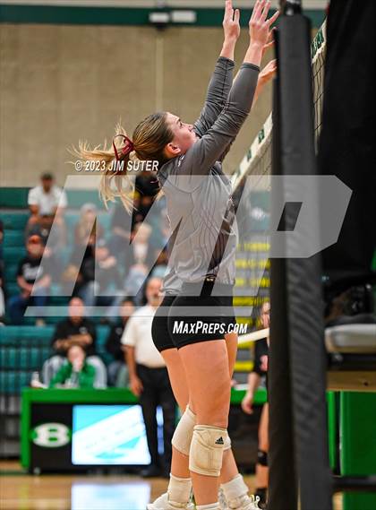 Thumbnail 2 in Schulenburg vs Johnson City (UIL 2A Region IV Final) photogallery.