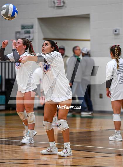 Thumbnail 2 in Schulenburg vs Johnson City (UIL 2A Region IV Final) photogallery.