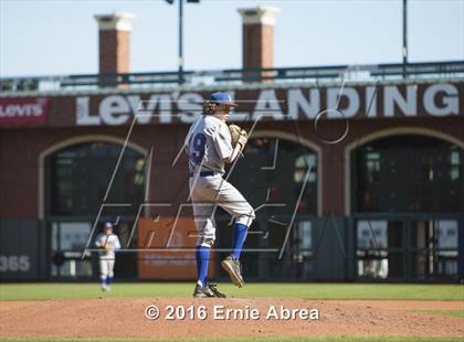 Thumbnail 2 in St. Ignatius @ Sacred Heart Cathedral Preparatory (Bruce-Mahoney Trophy) photogallery.