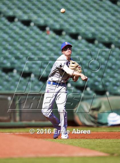Thumbnail 1 in St. Ignatius @ Sacred Heart Cathedral Preparatory (Bruce-Mahoney Trophy) photogallery.