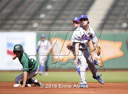 Thumbnail 1 in St. Ignatius @ Sacred Heart Cathedral Preparatory (Bruce-Mahoney Trophy) photogallery.