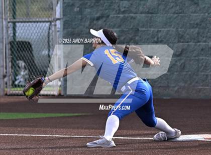 Thumbnail 3 in Reed @ Bishop Manogue photogallery.