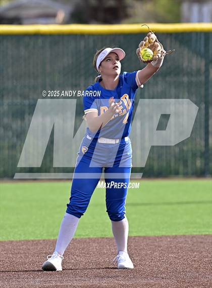 Thumbnail 2 in Reed @ Bishop Manogue photogallery.