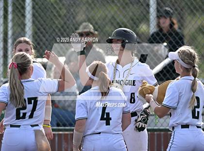 Thumbnail 3 in Reed @ Bishop Manogue photogallery.
