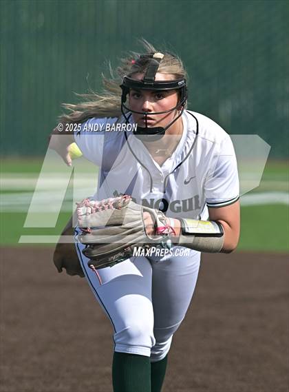 Thumbnail 2 in Reed @ Bishop Manogue photogallery.