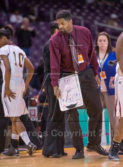 Thumbnail 3 in Tuscola vs Harding University (NCHSAA 3A Western Regional Final) photogallery.
