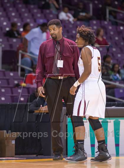 Thumbnail 1 in Tuscola vs Harding University (NCHSAA 3A Western Regional Final) photogallery.