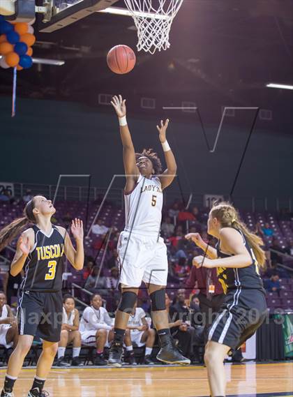 Thumbnail 3 in Tuscola vs Harding University (NCHSAA 3A Western Regional Final) photogallery.