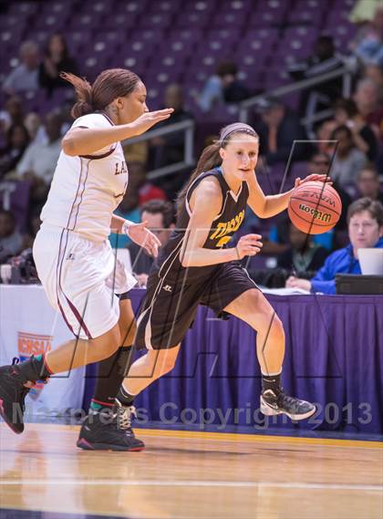 Thumbnail 3 in Tuscola vs Harding University (NCHSAA 3A Western Regional Final) photogallery.