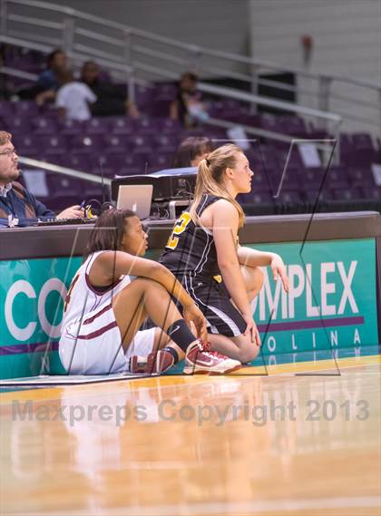 Thumbnail 2 in Tuscola vs Harding University (NCHSAA 3A Western Regional Final) photogallery.