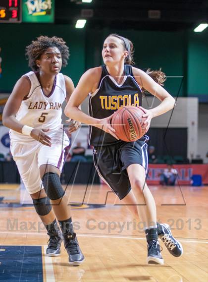Thumbnail 2 in Tuscola vs Harding University (NCHSAA 3A Western Regional Final) photogallery.
