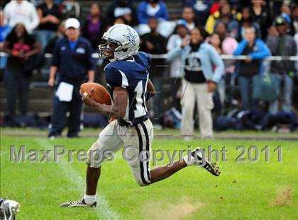 Thumbnail 1 in North Haven @ Hillhouse photogallery.