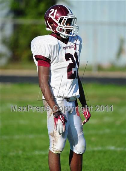 Thumbnail 1 in North Haven @ Hillhouse photogallery.