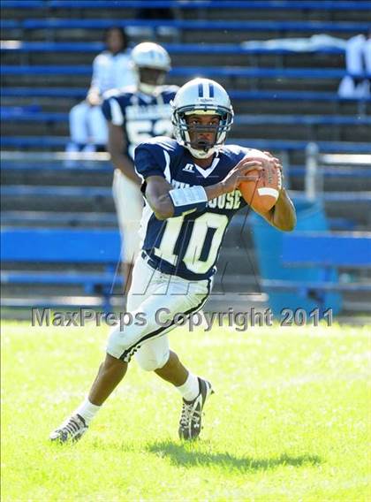 Thumbnail 2 in North Haven @ Hillhouse photogallery.