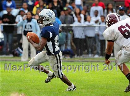 Thumbnail 3 in North Haven @ Hillhouse photogallery.