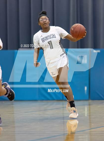 Thumbnail 2 in Fairport vs School of the Arts (NYSPSHHA AA Sectional Quarterfinal) photogallery.