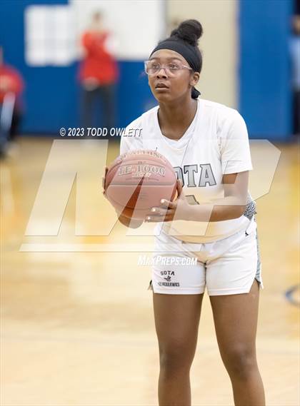Thumbnail 3 in Fairport vs School of the Arts (NYSPSHHA AA Sectional Quarterfinal) photogallery.