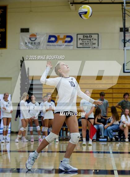 Thumbnail 3 in Westlake @ Dos Pueblos photogallery.
