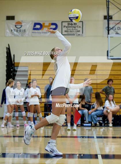 Thumbnail 1 in Westlake @ Dos Pueblos photogallery.