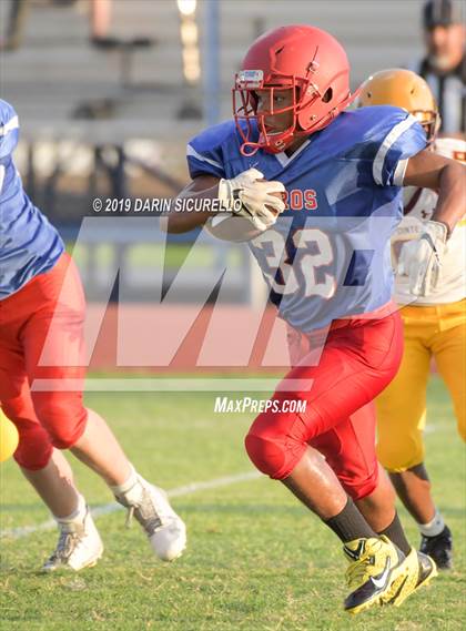 Thumbnail 2 in Mountain View vs Mountain Pointe photogallery.
