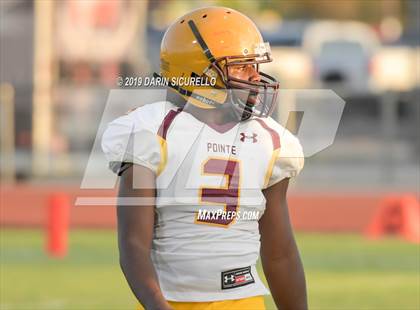 Thumbnail 3 in Mountain View vs Mountain Pointe photogallery.