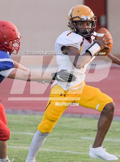 Thumbnail 3 in Mountain View vs Mountain Pointe photogallery.