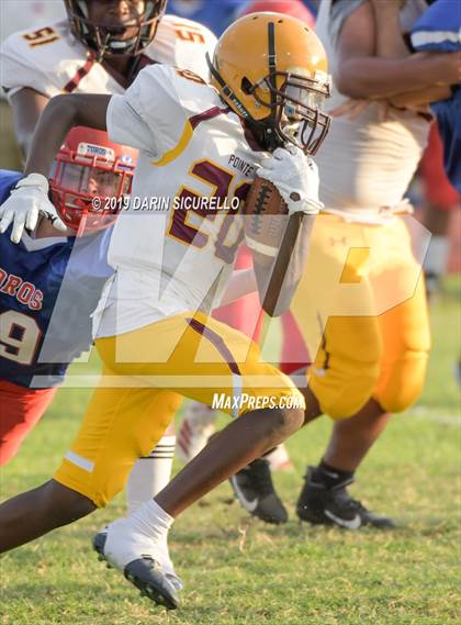Thumbnail 2 in Mountain View vs Mountain Pointe photogallery.