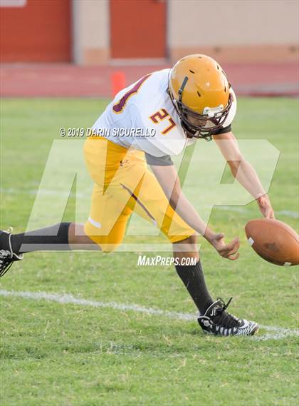 Thumbnail 1 in Mountain View vs Mountain Pointe photogallery.