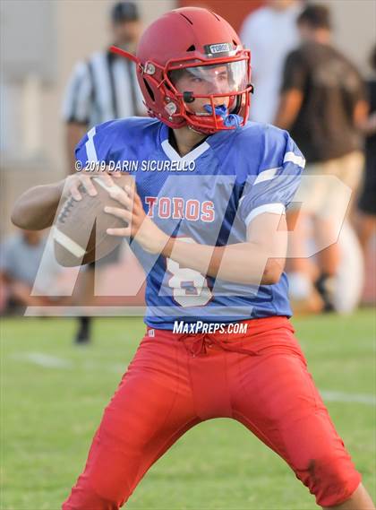 Thumbnail 1 in Mountain View vs Mountain Pointe photogallery.