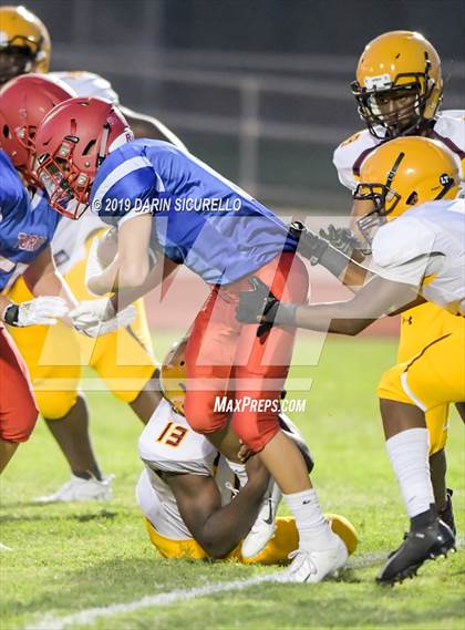 Thumbnail 3 in Mountain View vs Mountain Pointe photogallery.