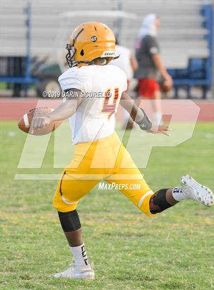 Thumbnail 3 in Mountain View vs Mountain Pointe photogallery.