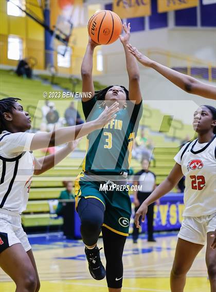 Thumbnail 2 in Hardaway vs Griffin (GHSA 4A Semifinal) photogallery.