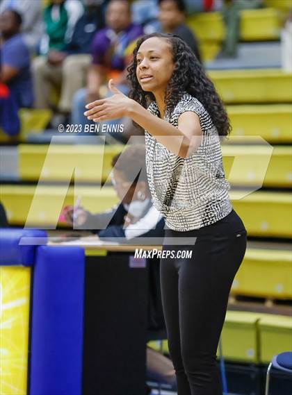 Thumbnail 1 in Hardaway vs Griffin (GHSA 4A Semifinal) photogallery.