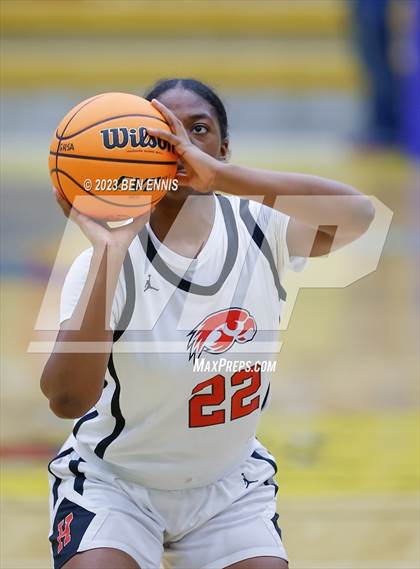 Thumbnail 2 in Hardaway vs Griffin (GHSA 4A Semifinal) photogallery.