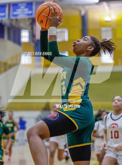 Thumbnail 1 in Hardaway vs Griffin (GHSA 4A Semifinal) photogallery.