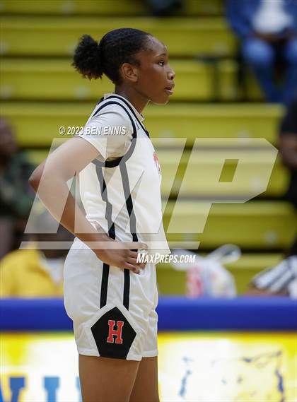 Thumbnail 2 in Hardaway vs Griffin (GHSA 4A Semifinal) photogallery.