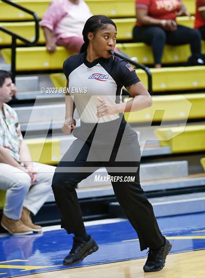 Thumbnail 1 in Hardaway vs Griffin (GHSA 4A Semifinal) photogallery.