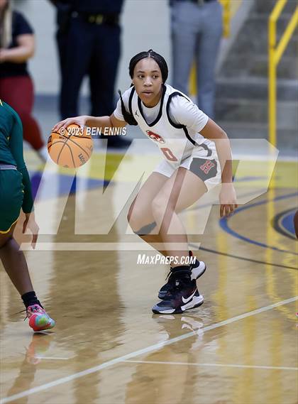 Thumbnail 1 in Hardaway vs Griffin (GHSA 4A Semifinal) photogallery.