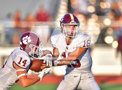 Thumbnail 3 in Dripping Springs @ Vandegrift photogallery.