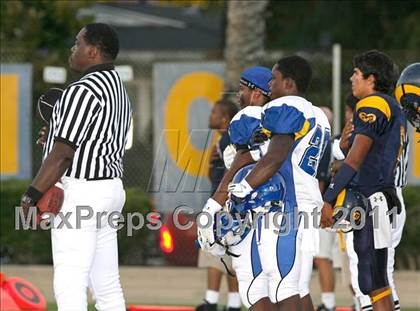 Thumbnail 2 in Gahr @ Millikan photogallery.