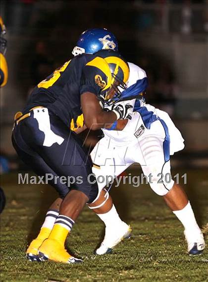 Thumbnail 1 in Gahr @ Millikan photogallery.