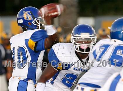 Thumbnail 3 in Gahr @ Millikan photogallery.