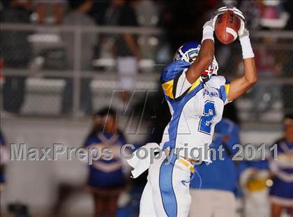 Thumbnail 2 in Gahr @ Millikan photogallery.