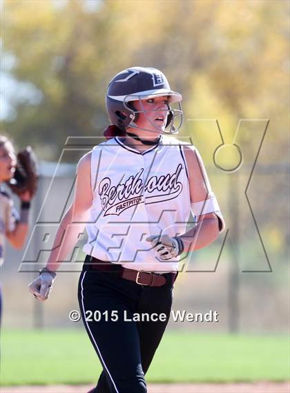 Thumbnail 1 in Berthoud vs. Frederick (CHSAA 4A First Round Playoff) photogallery.